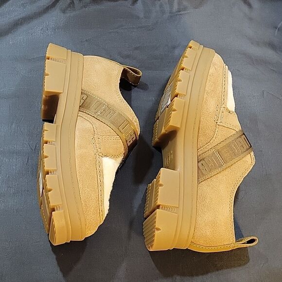 BRAND NEW UGG MOCCASINS & SHOES ASHTON SUEDE SHOE S2 - Picture 13 of 16